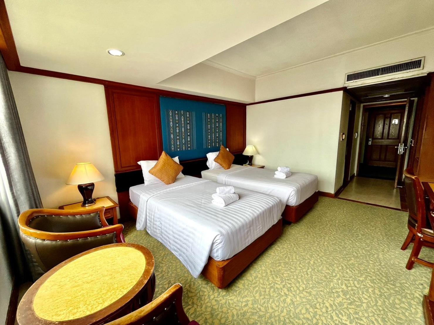 Asian Hotel Hat Yai Esterno foto