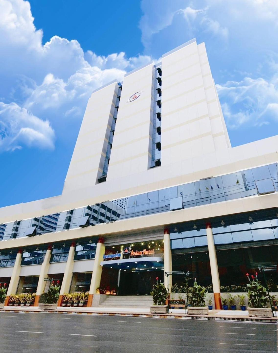 Asian Hotel Hat Yai Esterno foto