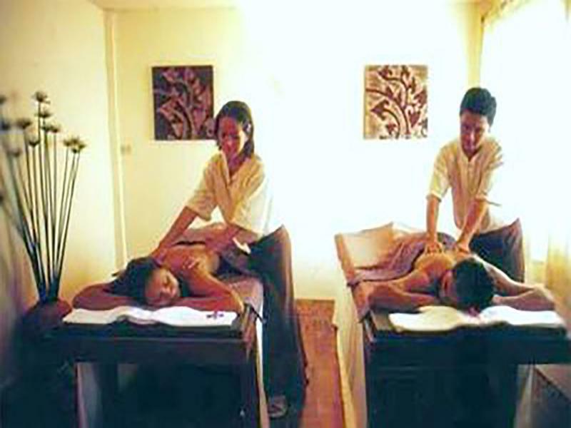 Asian Hotel Hat Yai Esterno foto